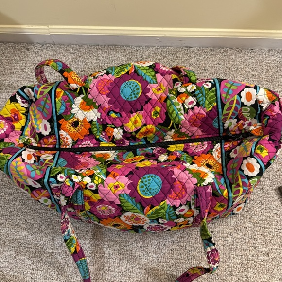 VWEA BRADLEY DUFFEL BAG - Picture 2 of 4